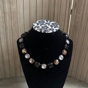 Elegant Sabika Black and White Necklace
